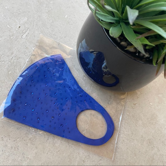 💥Make An Offer💥 *NIB* Rhinestone Mask - Picture 4 of 5